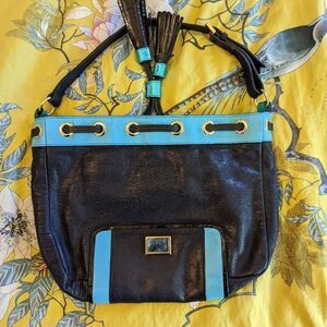 𝅺meredith Wendel powder blue and black pebbled leather bag euc